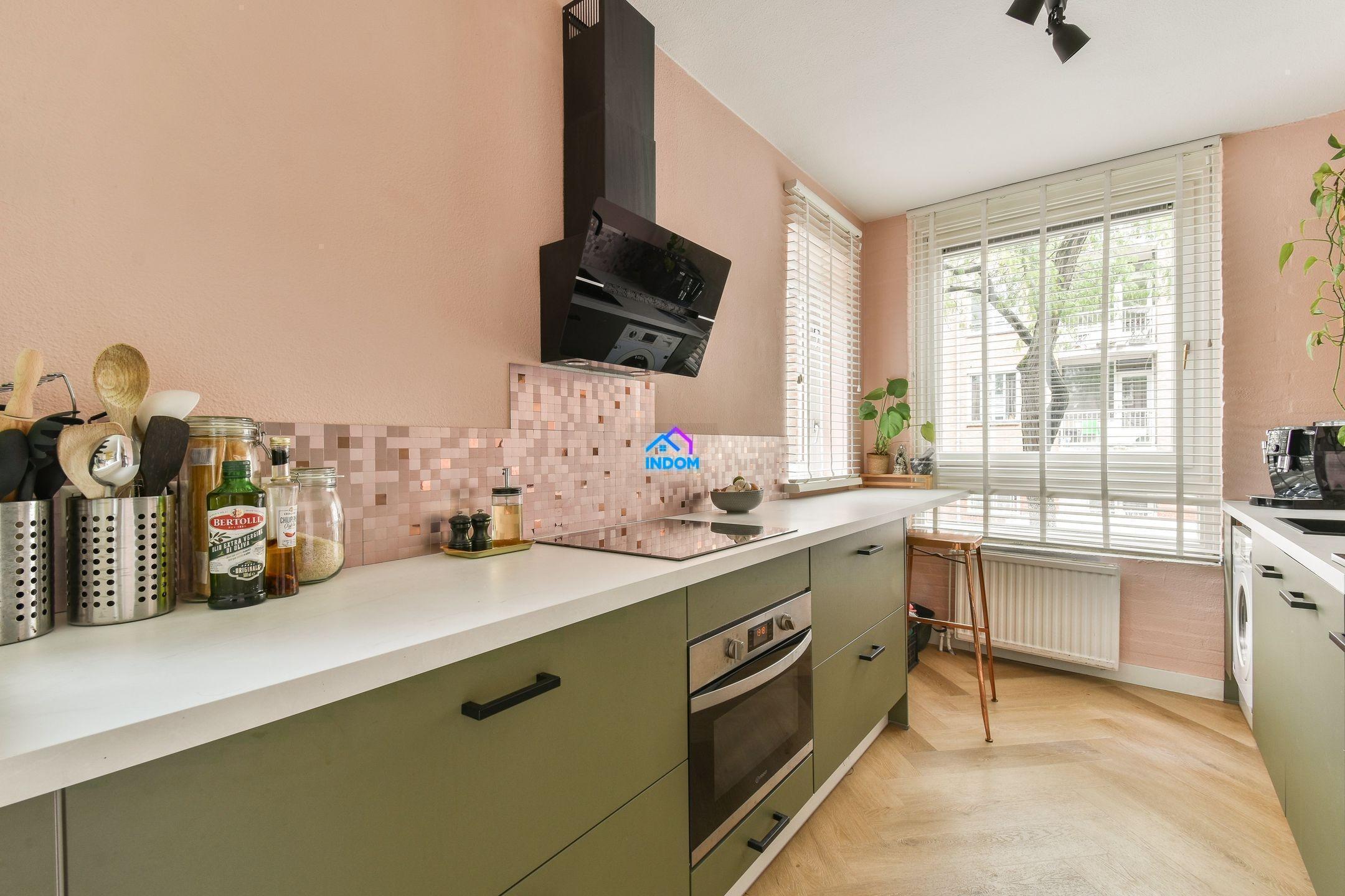 2 Комнатная квартира в Amsterdam-Oost